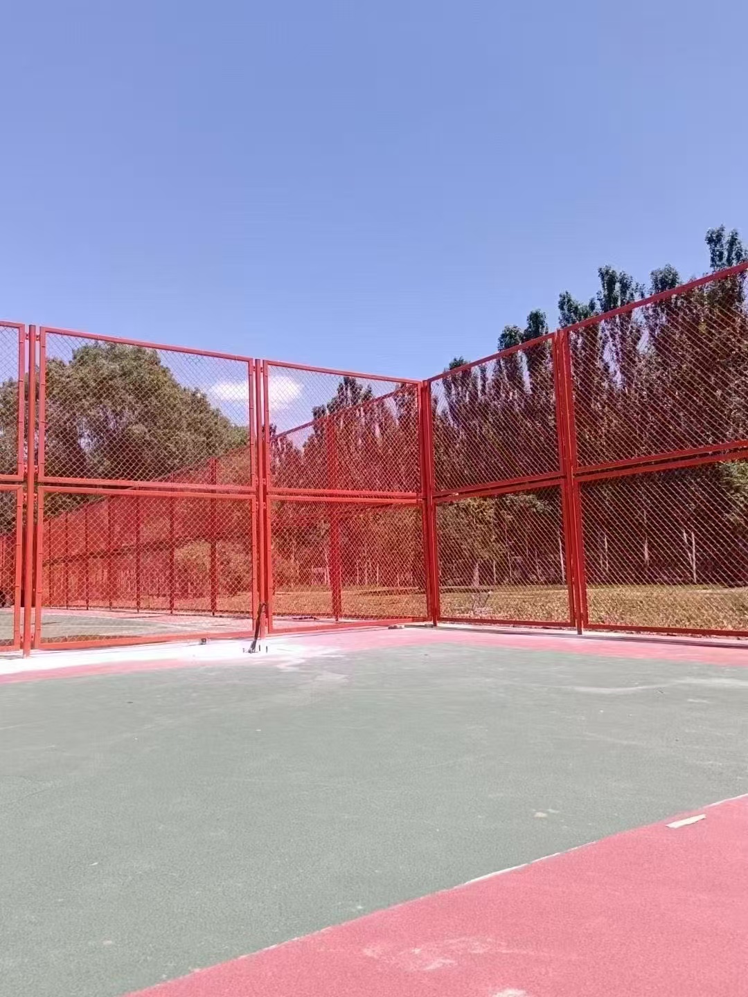 彩色球場護欄網(wǎng)定制 彩色球場護欄網(wǎng)定制